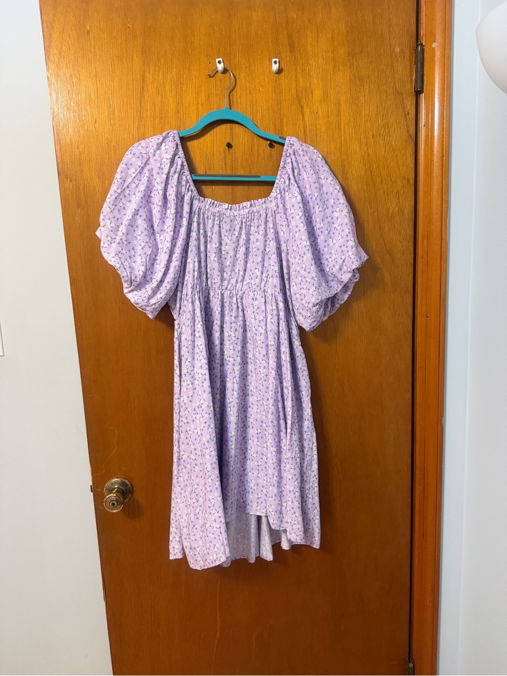 Lilac Puff-Sleeve midi Dress - Charming Floral